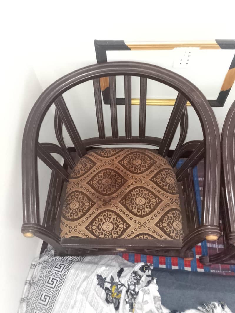 Sofa set available 1