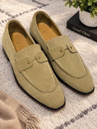 Men’s Suede Loafers – Classic & Stylish