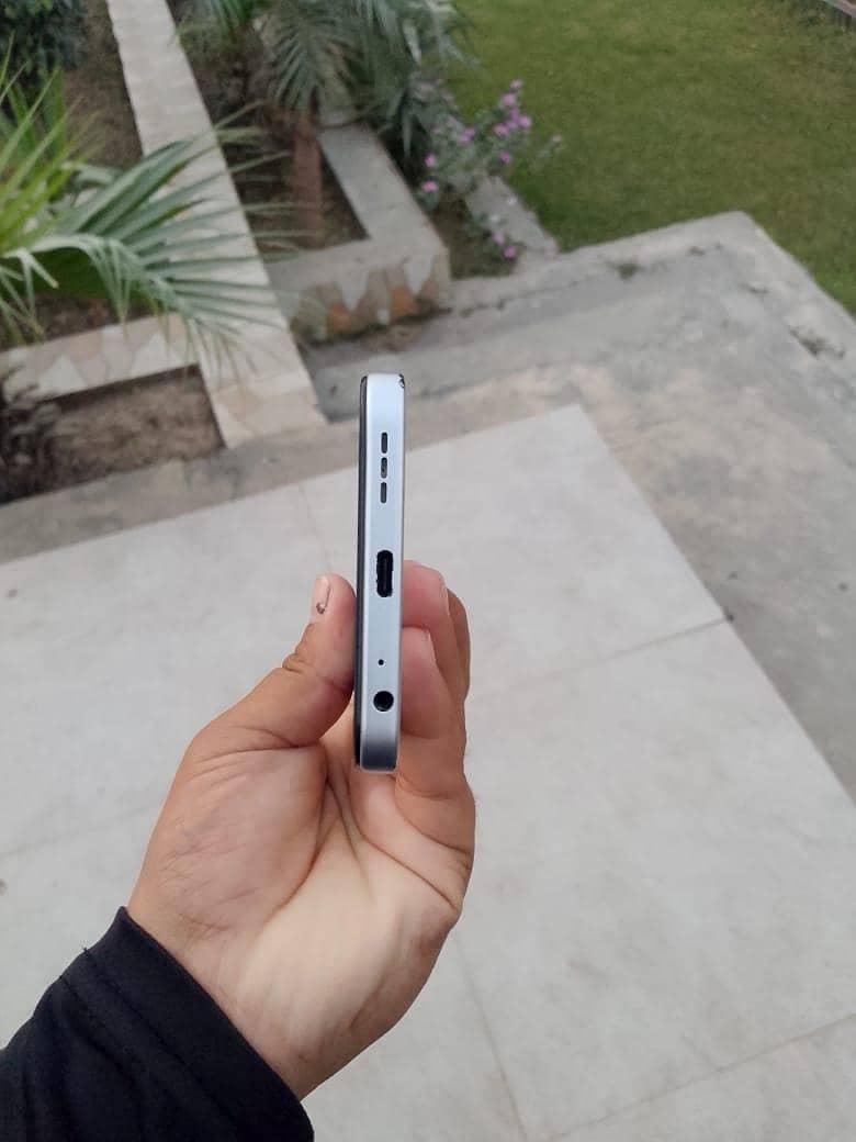 Tecno spark go 2 1