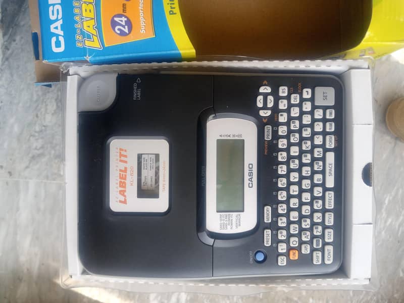Mini Typing Machine/ Label Printer 1