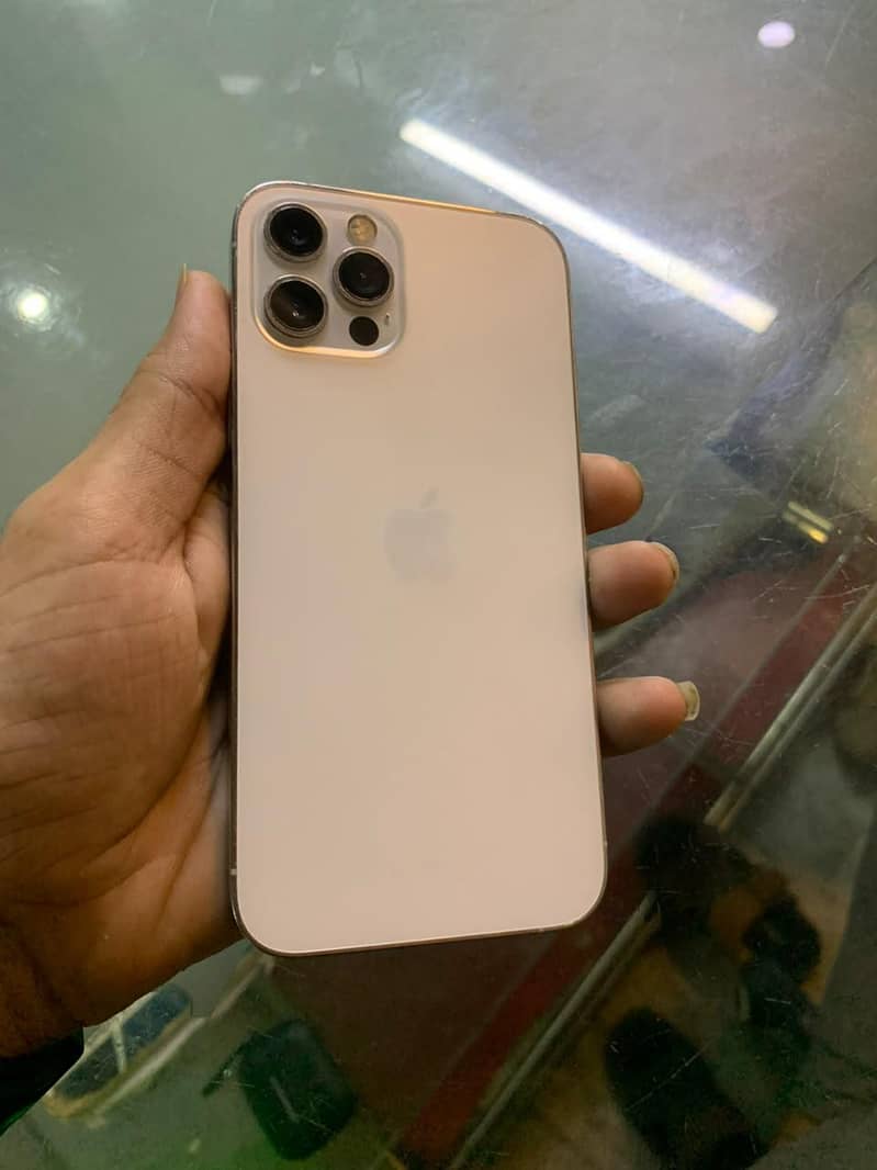 Apple iPhone 12 Pro 1
