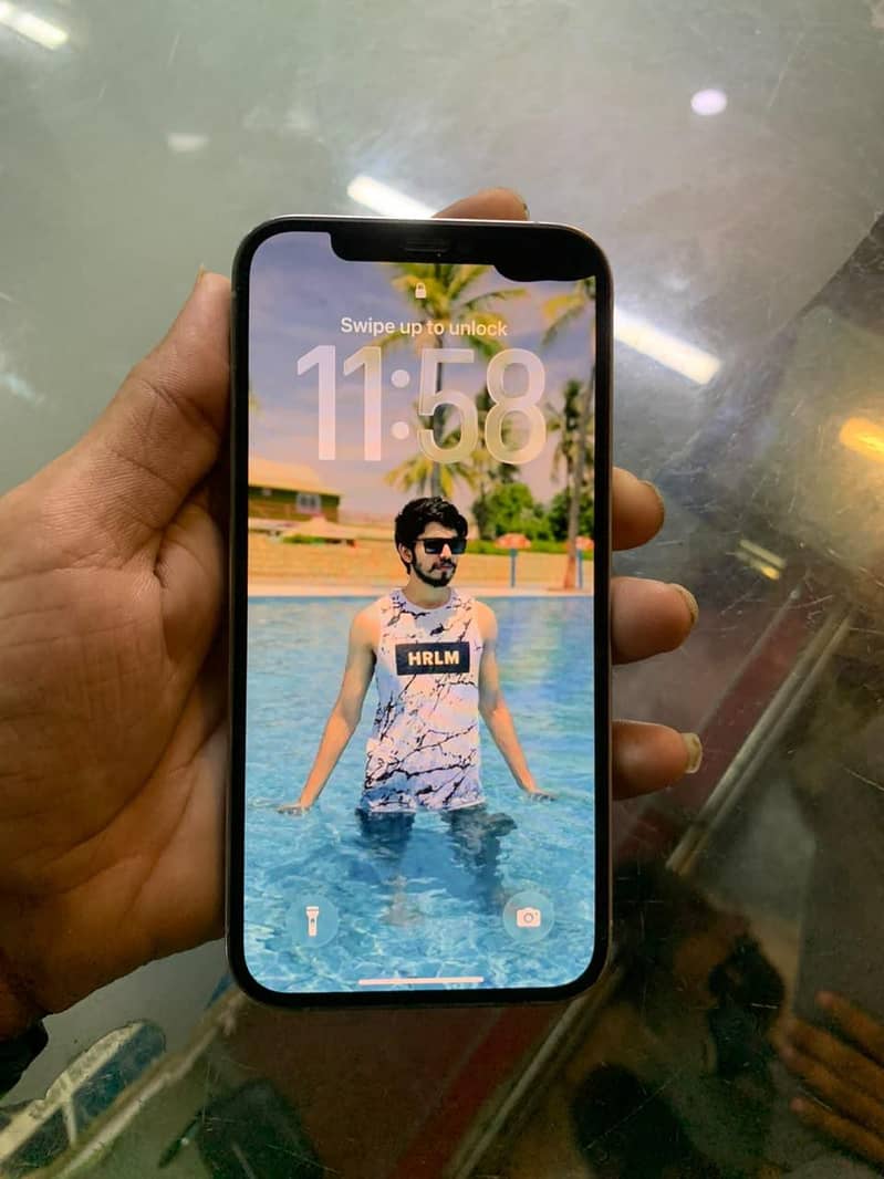 Apple iPhone 12 Pro 4
