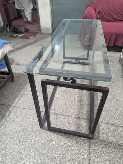 center table-iron with glass