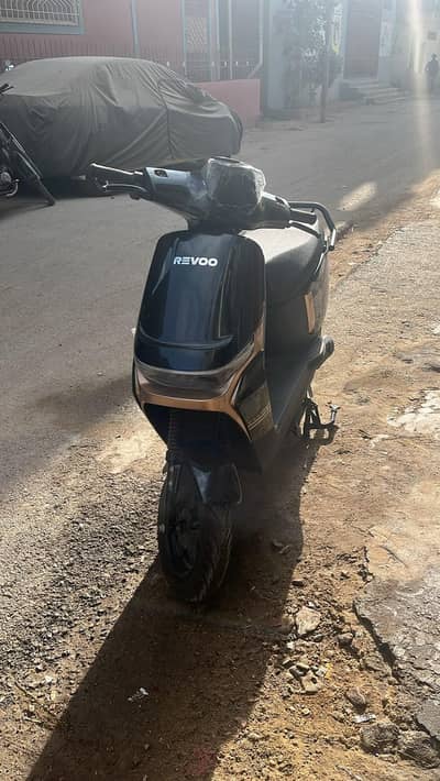 Revoo A11 lithium battery