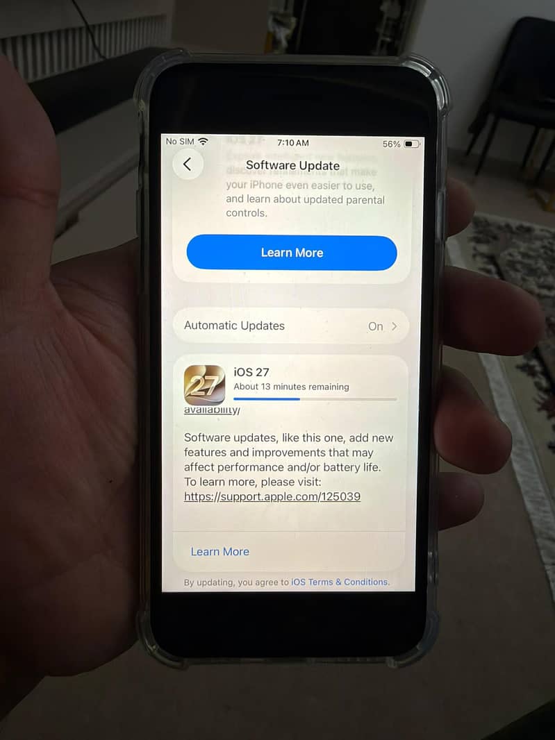 Apple iPhone SE 3rd generation 6