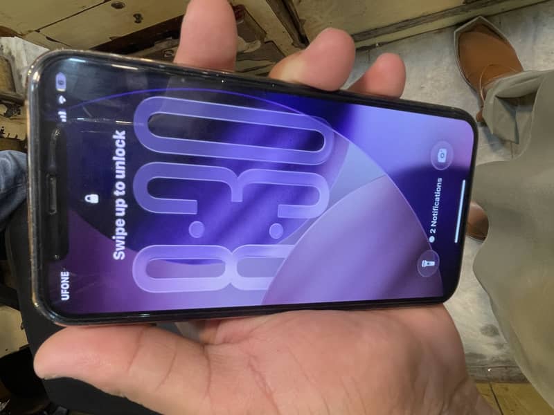 Apple iPhone 11 Pro 2