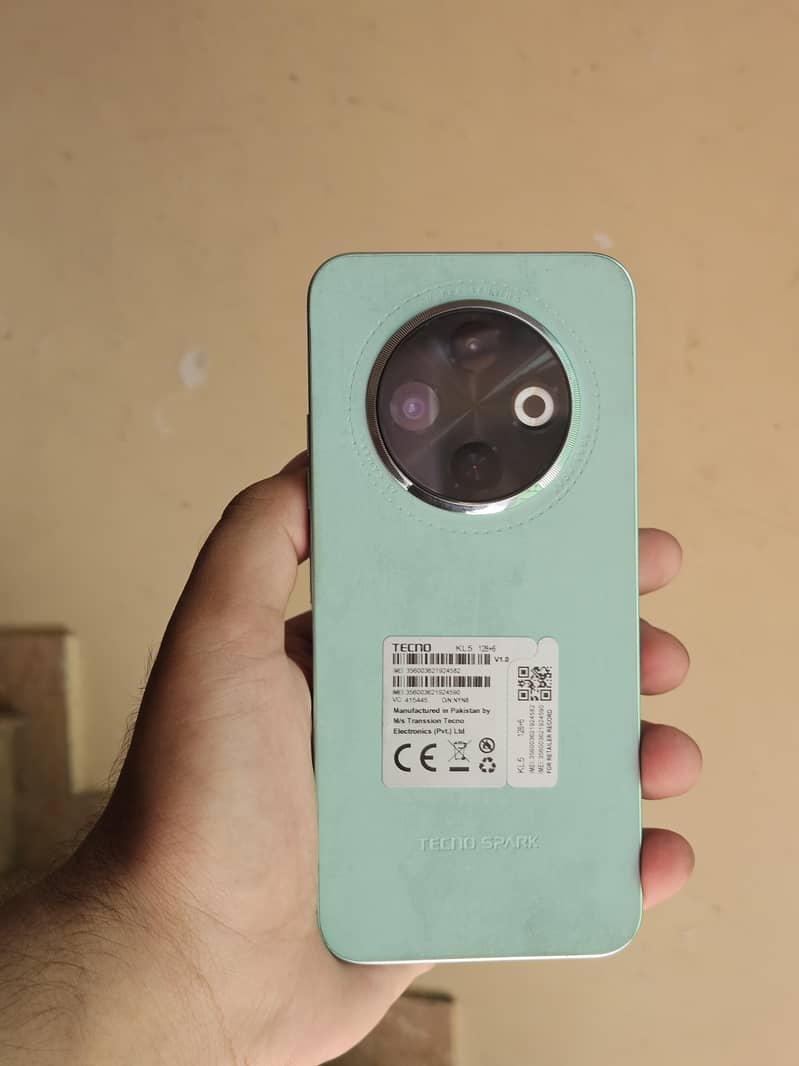 Tecno SPARK 30C 0