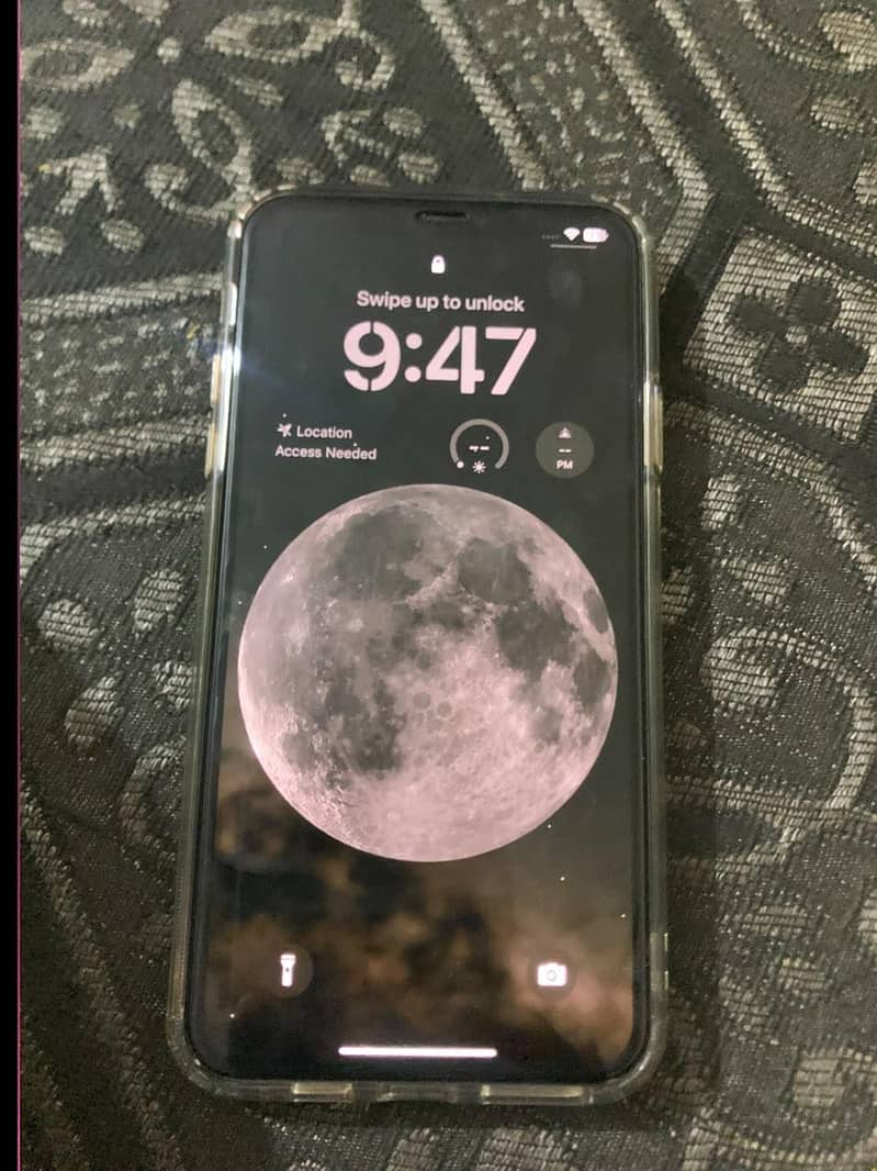 Apple iPhone 11 Pro Max 1