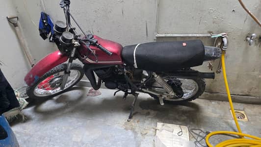 Kawasaki ke175