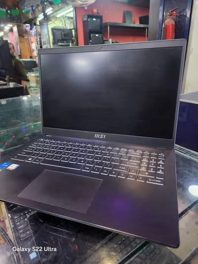 msi modern 15 i5 12th without Graphics