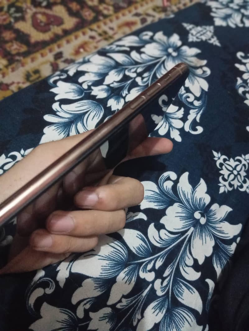 Apple iPhone 11 Pro Max 3