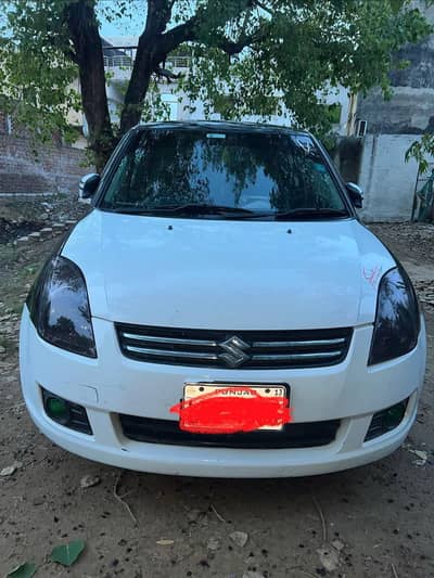 Suzuki Swift dlx 2013