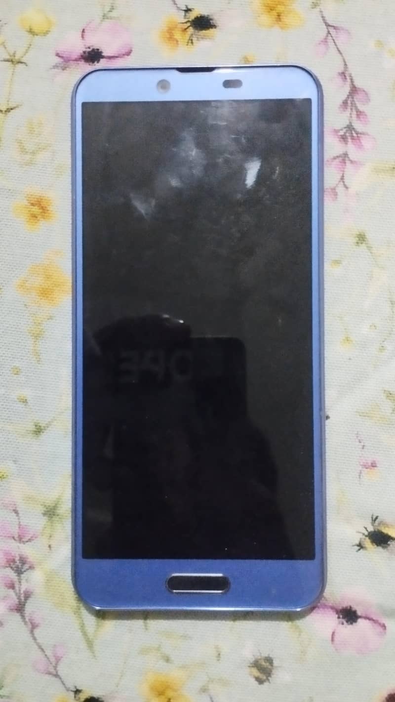 Sharp Android One 3 GB 32 GB 0