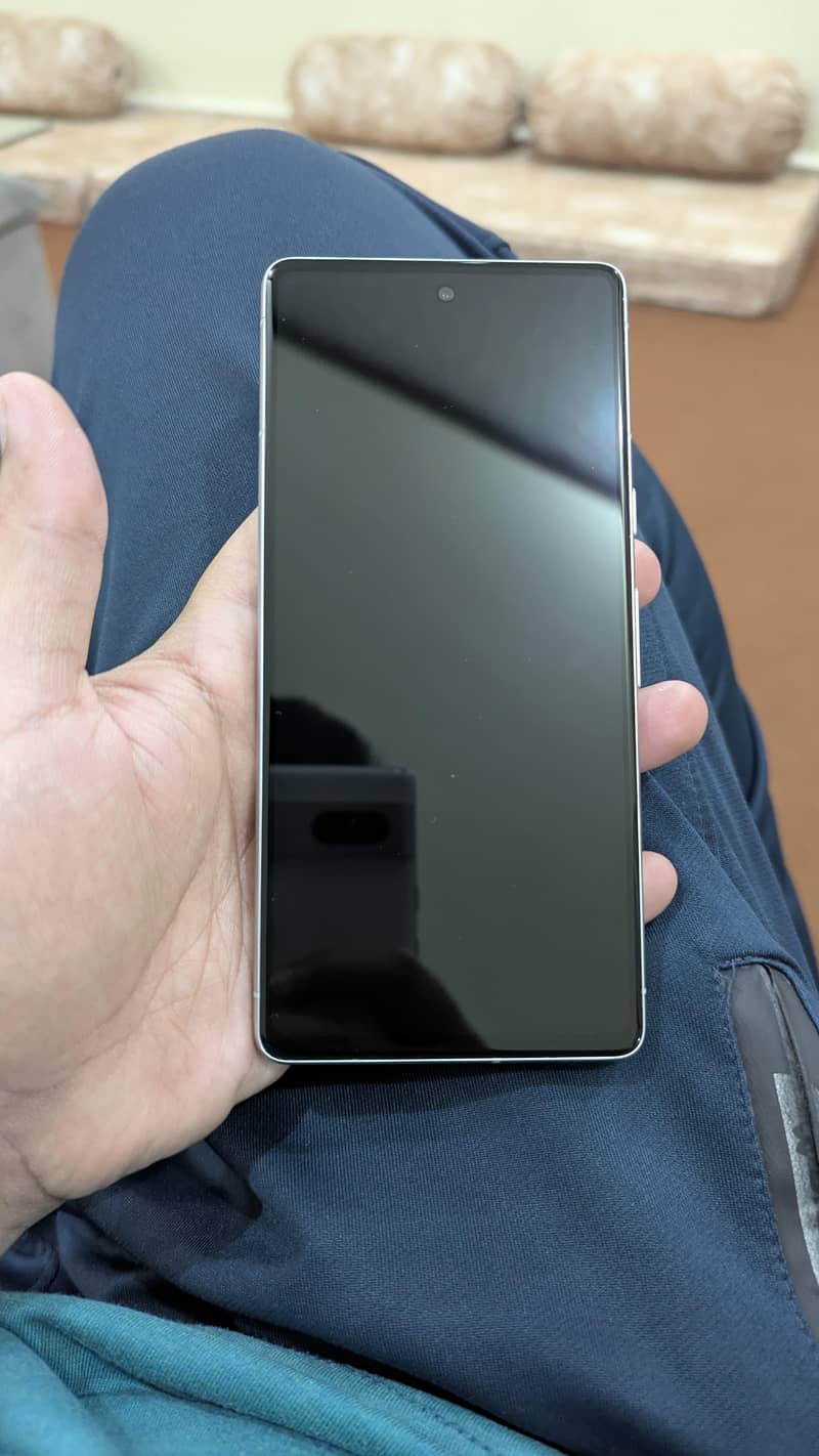 Google Pixel 7 2