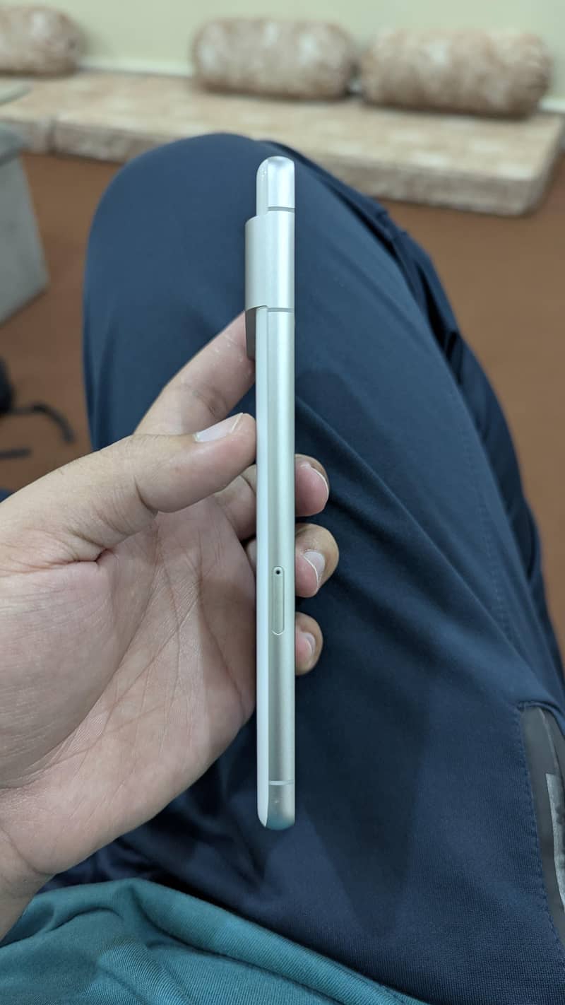 Google Pixel 7 6