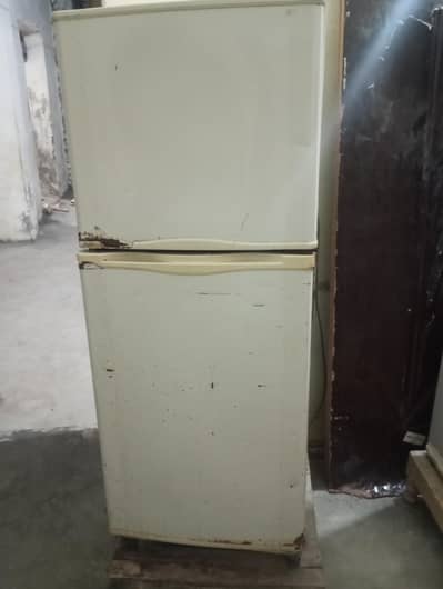 Dawlance Fridge ha All Ok Ha urgent sale