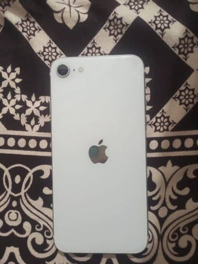Apple iPhone SE