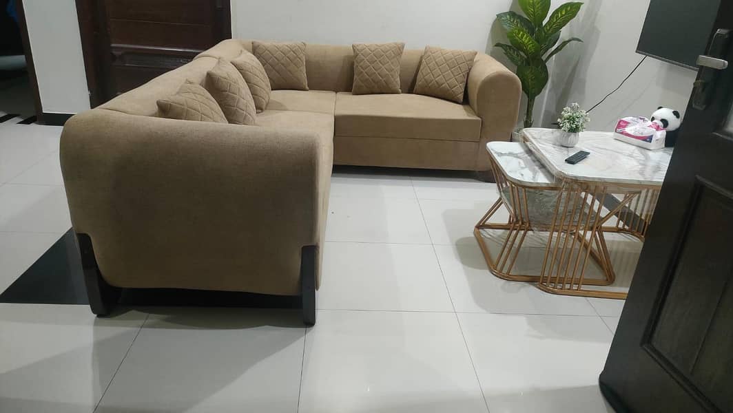 L shape sofa / solid wood and trending design 1