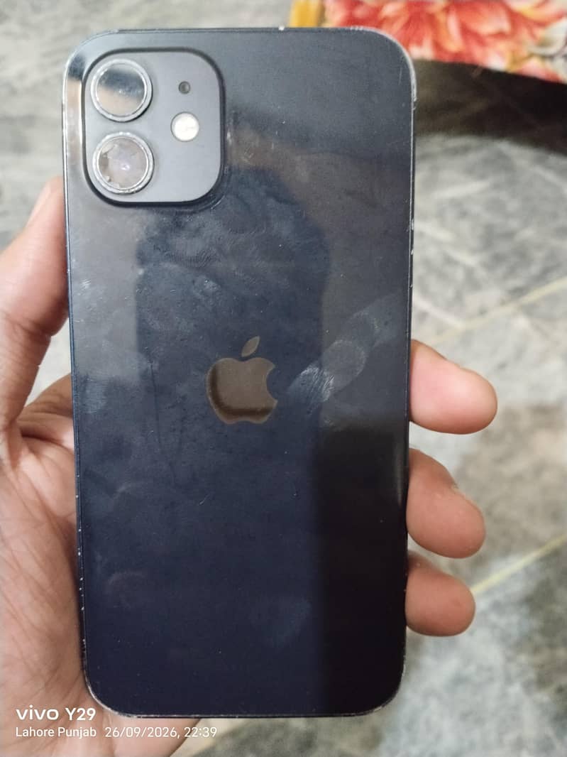 Apple iPhone 12 7