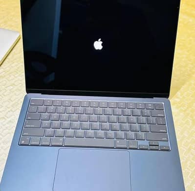 MacBook Air M2_2022_13.6"inch | 16GB / 1TB | Non Active