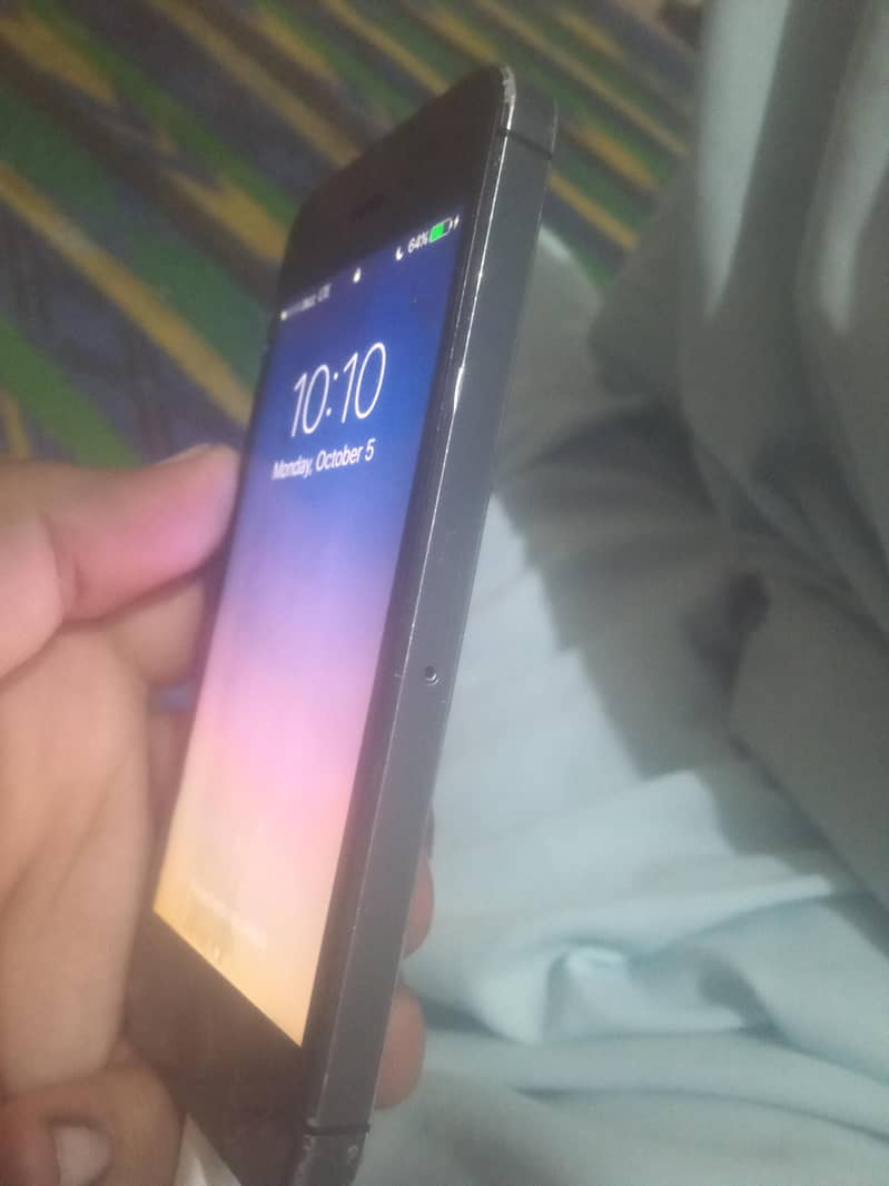 Apple iPhone 5 1