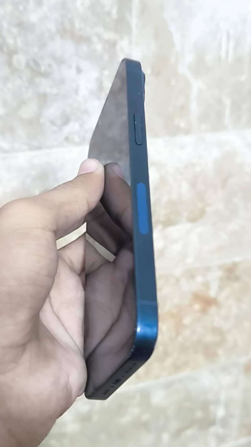 Apple iPhone 14 1