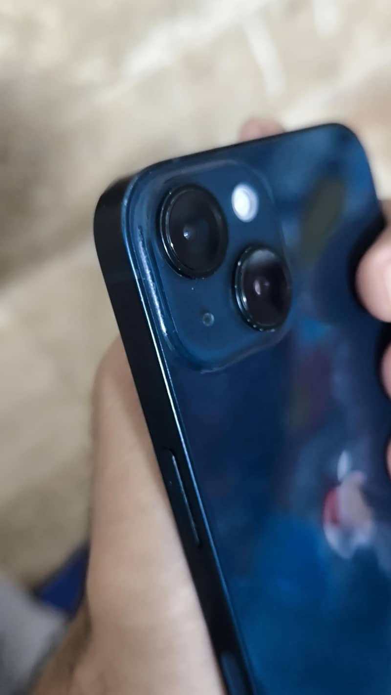 Apple iPhone 14 3