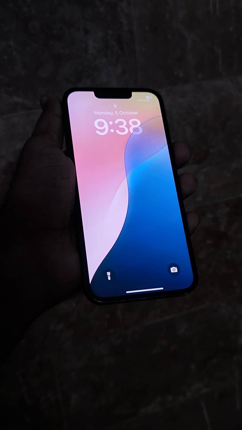 Apple iPhone 14 4