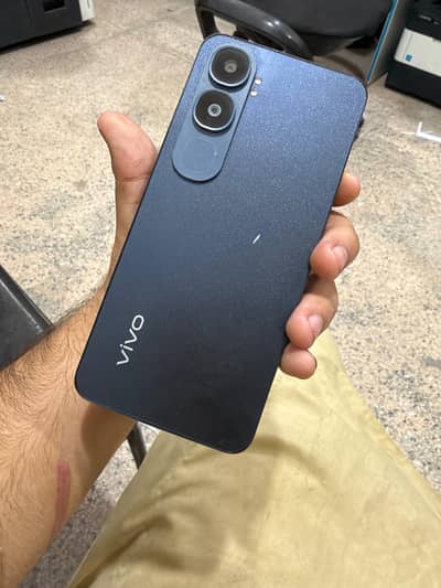 Vivo V40 Lite