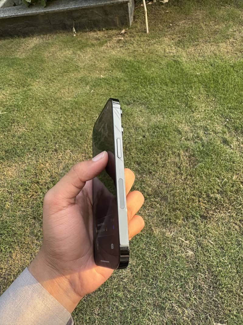 Apple iPhone 14 Pro 5