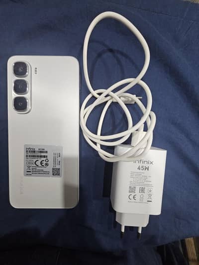 Infinix Hot 60i 10/10 complete box only 2 weeks use