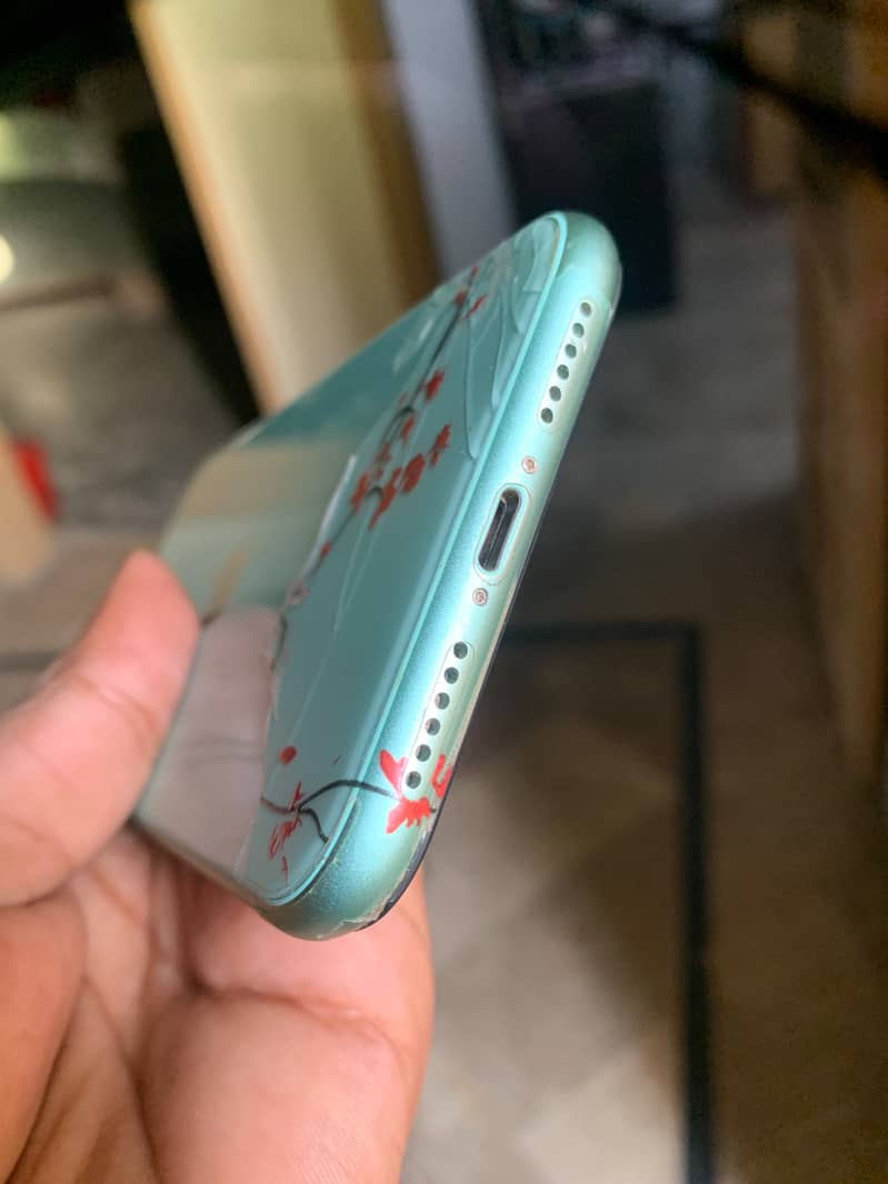 Apple iPhone 11 1