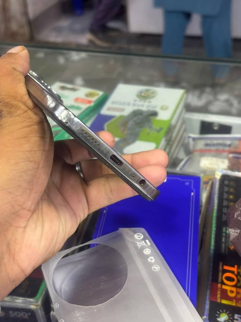 Tecno spark 30 pro 1