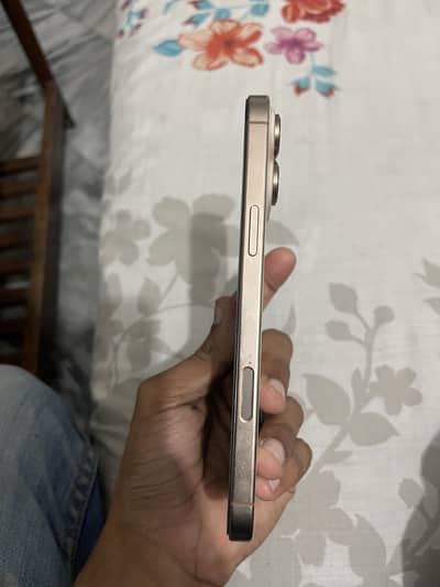 Iphone 16 pro max pta approve 512 gb