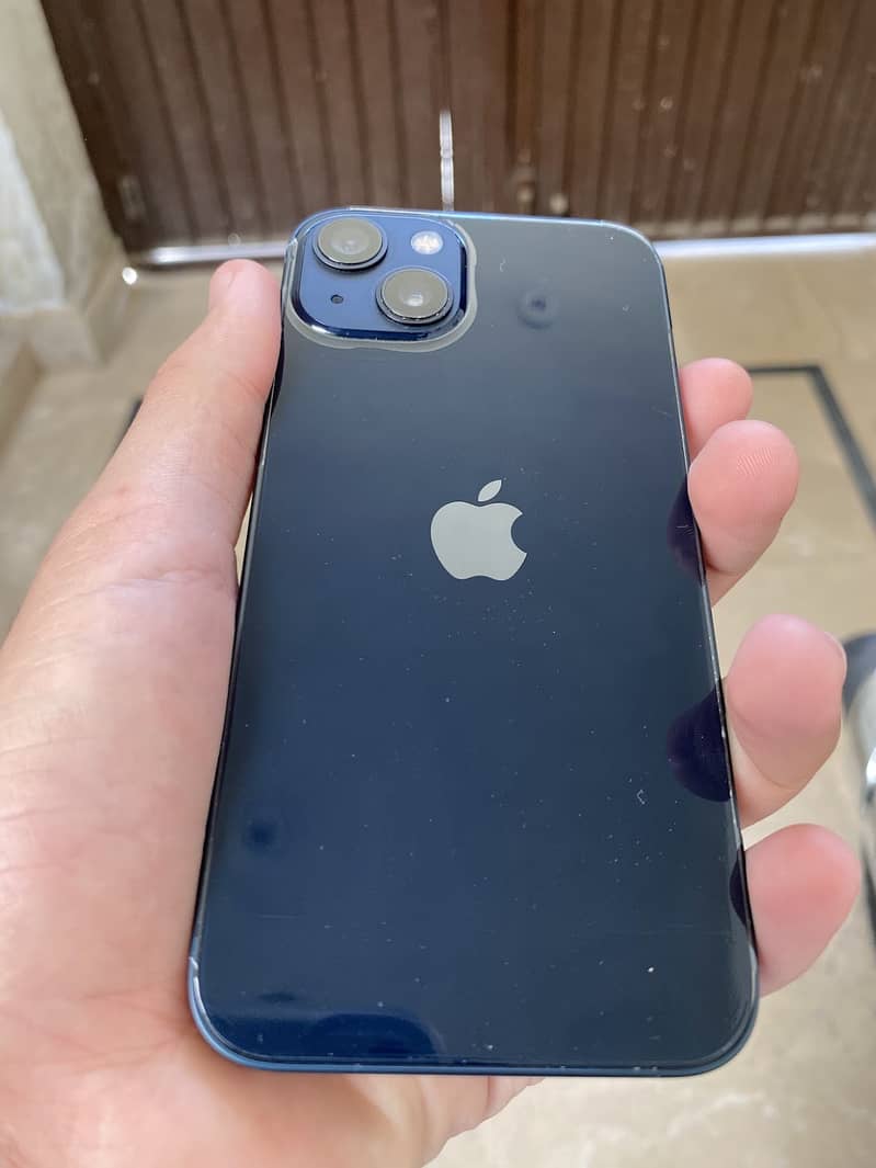 Apple iPhone 13 1
