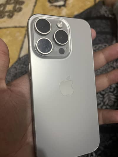Apple iPhone 15 Pro jv