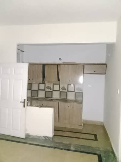 6 Marla lower portion awialable for Rent At Alhamd park phase 1