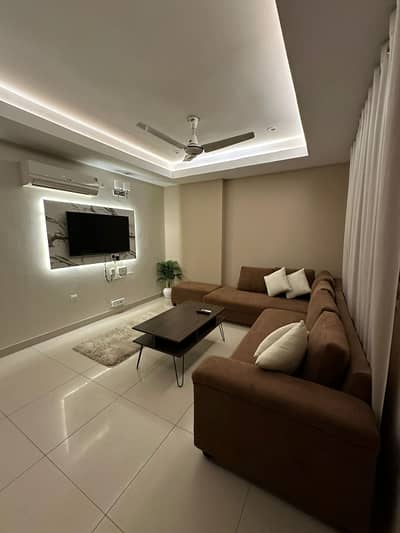 One bed room flat available Daily rent