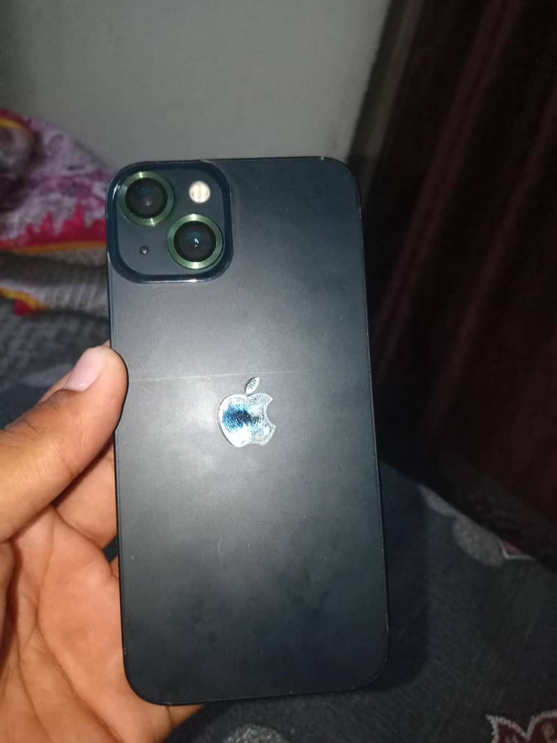 Apple iPhone 13 0
