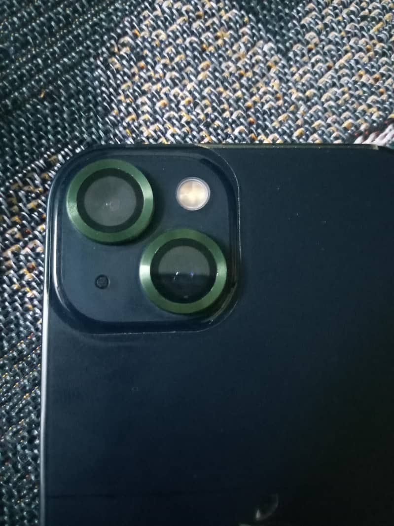 Apple iPhone 13 3