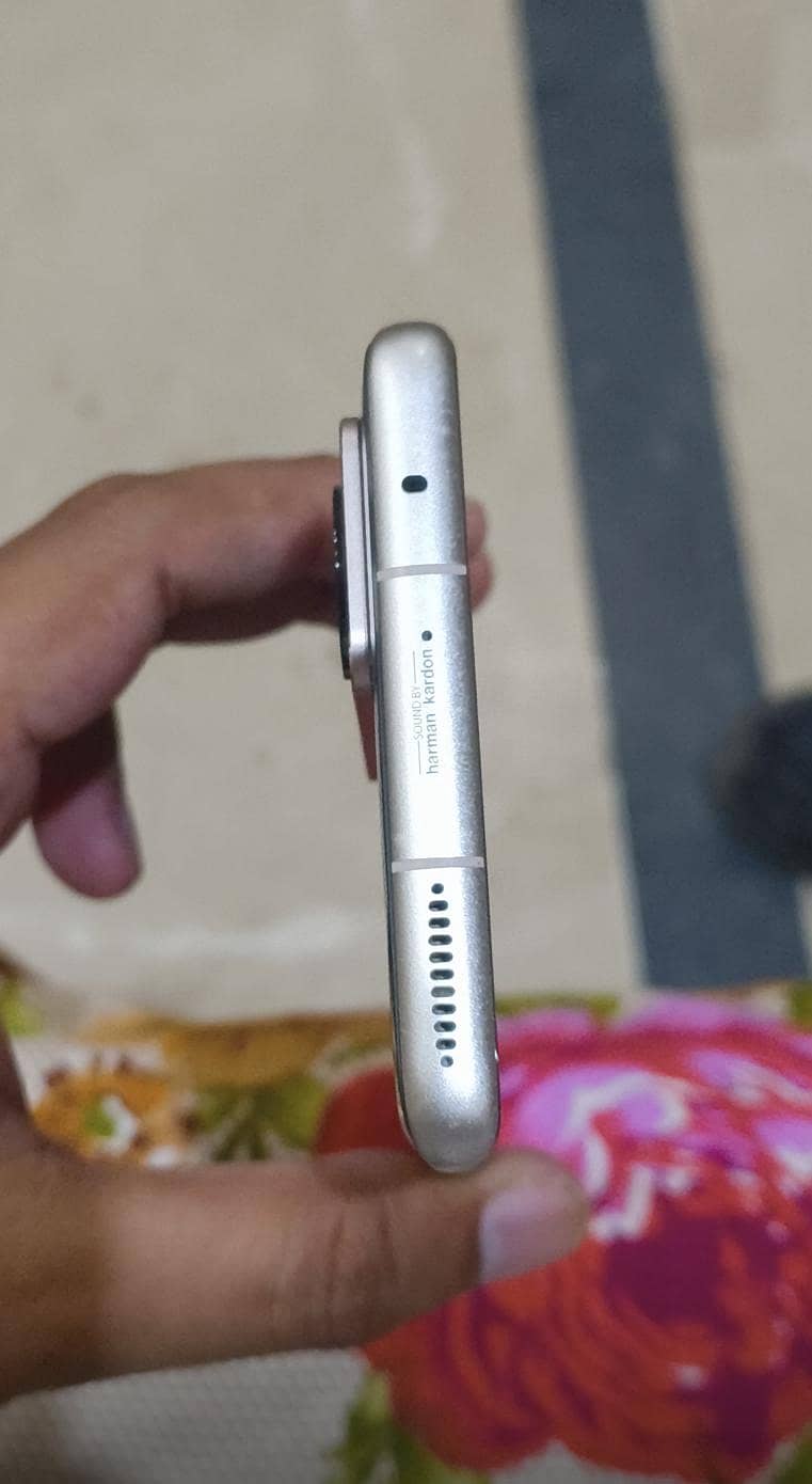 Xiaomi Mi 12 Pro 4