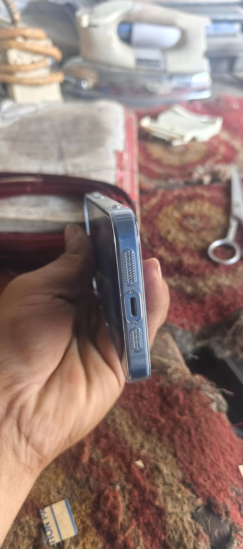 Apple iPhone 13 2