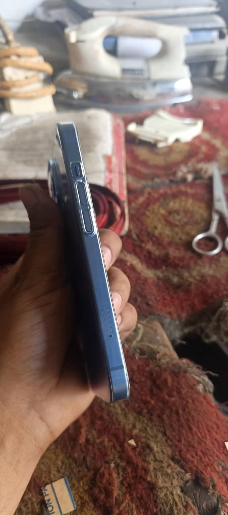 Apple iPhone 13 3