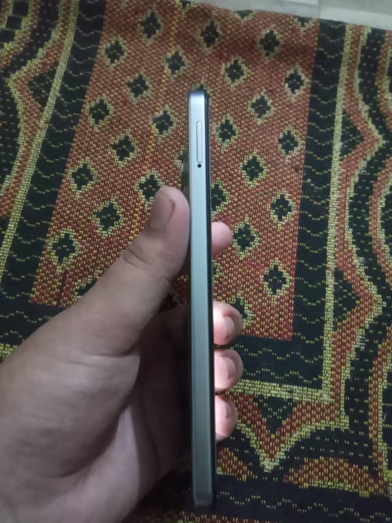 Tecno Spark Go 2 1