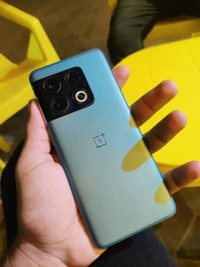 One Plus 10 Pro 5g