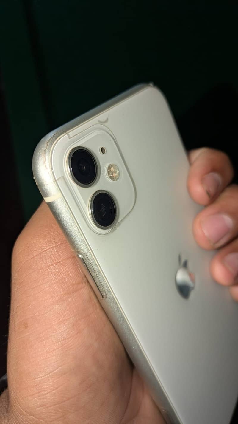 Apple iPhone 11 1