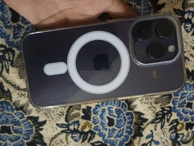 Apple iPhone 14 Pro 8