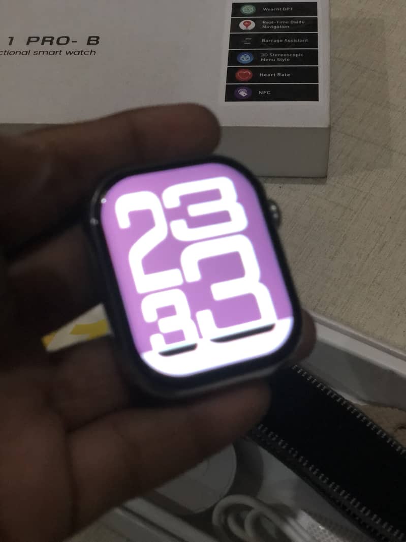 HK11 PRO-B Multi-functional SmartWatch 3