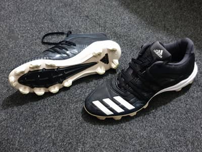 FOOTBALL BOOTS- ADIDAS AFTERBURNER 6