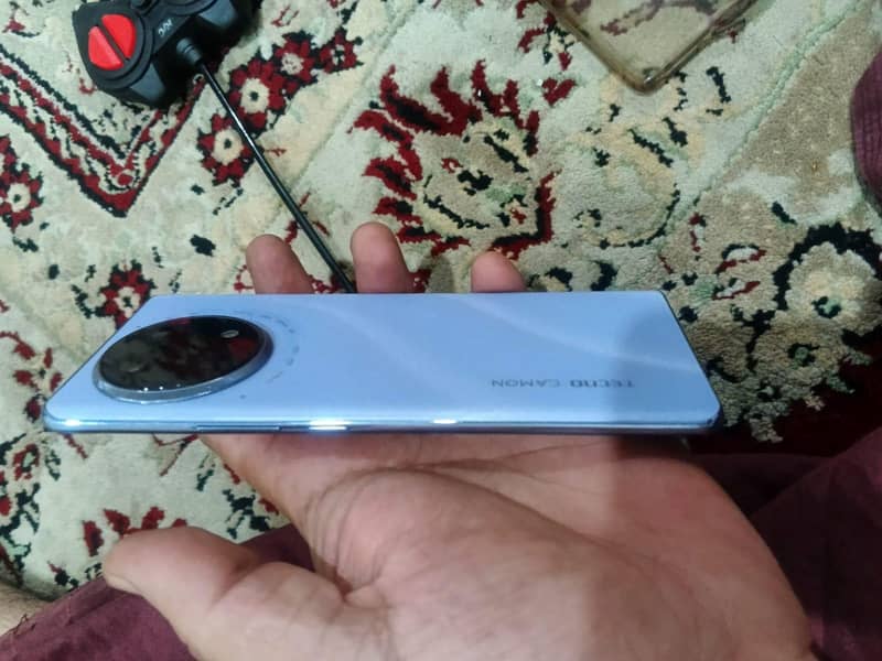 Tecno CAMON 30S 2
